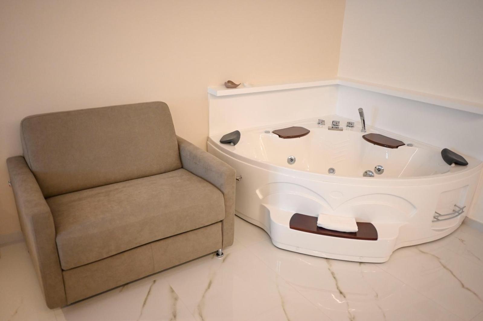 Principe Boemondo Luxury Room Canosa di Puglia Luaran gambar